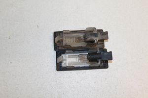 Opel Corsa C Lampa oświetlenia tylnej tablicy rejestracyjnej 09164143