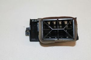 Nissan Tiida C11 Copertura griglia di ventilazione laterale cruscotto E6785162Q100