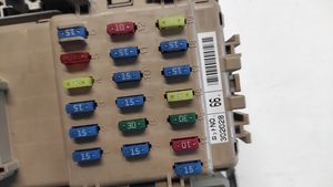 Subaru Legacy Fuse module 302028