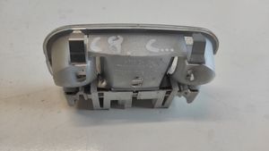 Citroen C8 Lampka podsufitki tylna 