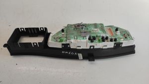 Opel Omega B1 Speedometer (instrument cluster) 90493442CM