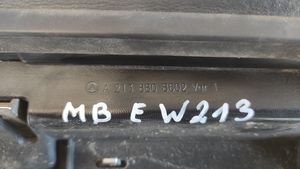 Mercedes-Benz E W213 Griglia superiore del radiatore paraurti anteriore A2138808602