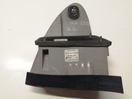 Mercedes-Benz E W211 Luci posteriori A2118201564