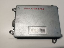 Ford Windstar Moottorin ohjainlaite/moduuli XF2T13C788AB