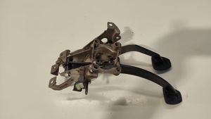 Subaru Outback Assemblage pédale 00401