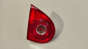 Volkswagen Golf V Lampy tylnej klapy bagażnika 1K6945093G