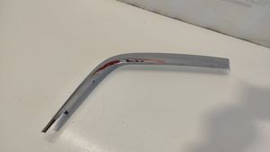 Mercedes-Benz E W212 Rivestimento sotto il faro/fanale A2028850974