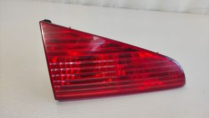 Peugeot 607 Lampy tylnej klapy bagażnika 2543