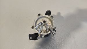 Volkswagen Phaeton Fuel filter housing 3D0127399B