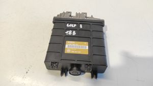 Volkswagen Golf III Calculateur moteur ECU 0261200701