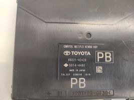 Toyota RAV 4 (XA50) Komfortsteuergerät Bordnetzsteuergerät 8922142420