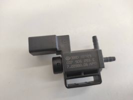 Audi Q7 4M Solenoidinis vožtuvas 037906283C