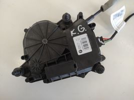 BMW 5 G30 G31 Siłownik elektryczny podnoszenia klapy tylnej / bagażnika UA741176004