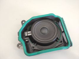 BMW 5 G30 G31 Subwoofer-bassokaiutin 6513939586103