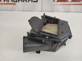 Volvo XC70 Air filter box 30636830