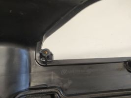 BMW X3 E83 Copri motore (rivestimento) 15383001