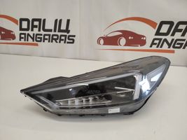 Hyundai Tucson TL Lampa przednia D792111A10