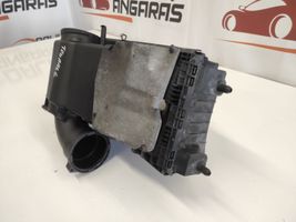 Volkswagen Touareg I Boîtier de filtre à air 7L0129607