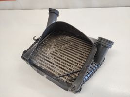 Volkswagen Touareg I Chłodnica powietrza doładowującego / Intercooler 7L0145803A