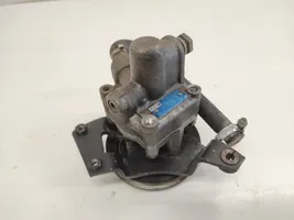 Audi A6 S6 C4 4A Power steering pump 7931617