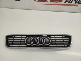 Audi A6 S6 C4 4A Etupuskurin ylempi jäähdytinsäleikkö 4A0853651C