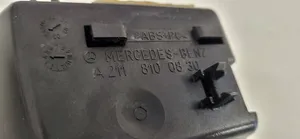 Mercedes-Benz E W211 Takaoven tuhkakuppi A2118100830