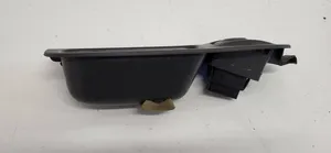 Renault Scenic RX Electric window control switch 7700431172