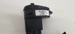 Ford Focus Przełącznik świateł 98AG13A024CH