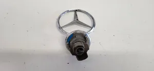 Mercedes-Benz S W220 Logo, emblème, badge 