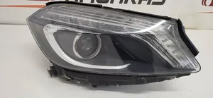 Mercedes-Benz A W176 Lampa przednia A1768201261