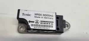 Mercedes-Benz E W210 Sensore d’urto/d'impatto apertura airbag 0008209926