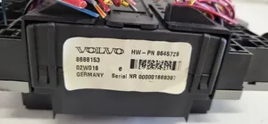 Volvo S60 Sulakemoduuli 8688153