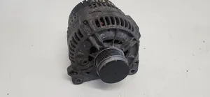 Volkswagen PASSAT B5 Generatore/alternatore 028903028