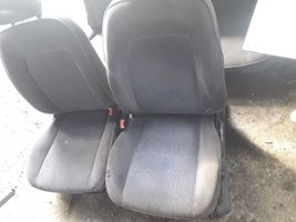 Toyota Avensis T220 Fotele / Kanapa / Komplet 