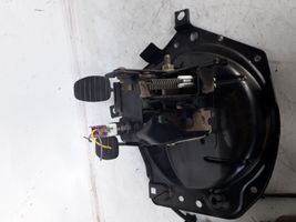 Renault Kangoo I Clutch pedal 