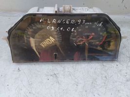 Mitsubishi Lancer Speedometer (instrument cluster) 