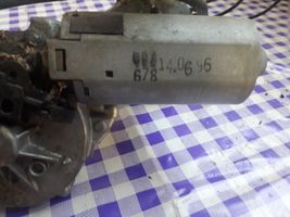 Ford Fiesta Takalasinpyyhkimen moottori 678140656