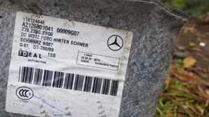 Mercedes-Benz E W212 Dywanik samochodowy tylny A2126801041