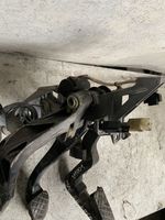 Volkswagen PASSAT B5 Pedal assembly 