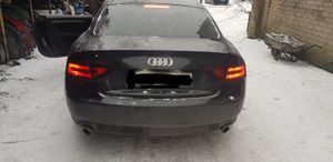 Audi A5 8T 8F Galinių žibintų komplektas 8T0945095