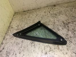 Volkswagen Touran I Front door vent window glass four-door 