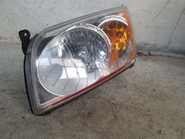 Dodge Caliber Lampa przednia 