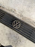 Volkswagen I LT Rejilla superior del radiador del parachoques delantero 