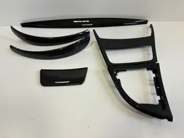 BMW 1 E82 E88 Panelės apdaila 