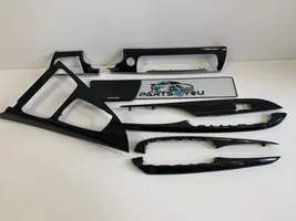 BMW 6 F06 Gran coupe Rivestimento del vano portaoggetti del cruscotto 