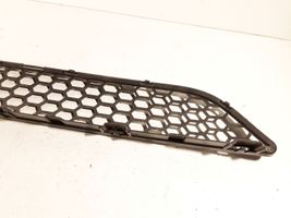 Volvo S60 Grille inférieure de pare-chocs avant 30795021