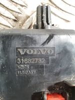 Volvo V60 Skrzynka bezpieczników / Komplet 31682732