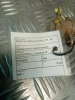 Toyota Corolla E100 Priekinė užrakinimo spynelė (prie rankenos) 