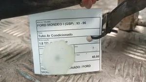 Ford Mondeo MK I Ilmastointilaitteen putki (A/C) 
