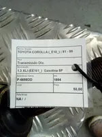 Toyota Corolla E100 Priekinis pusašis 